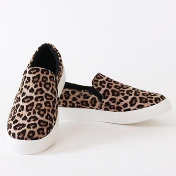 Cheetah Sneakers - Picture 2 of 3